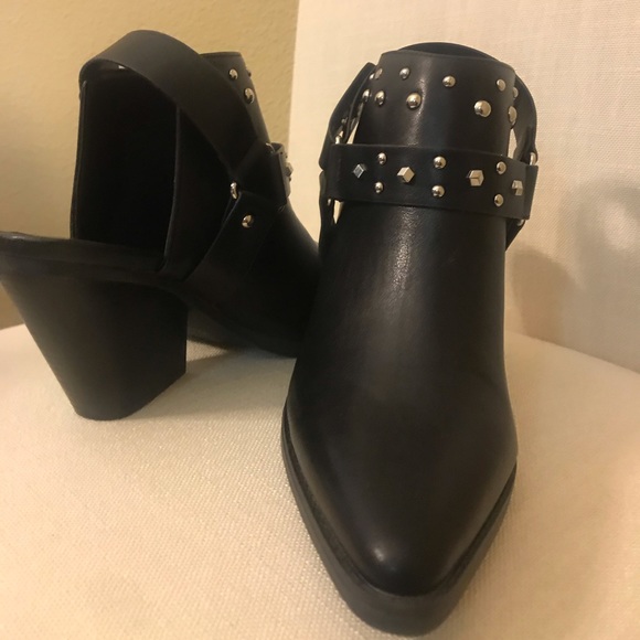 Qupid Studded Pointed Toe Booties - Picture 1 of 8